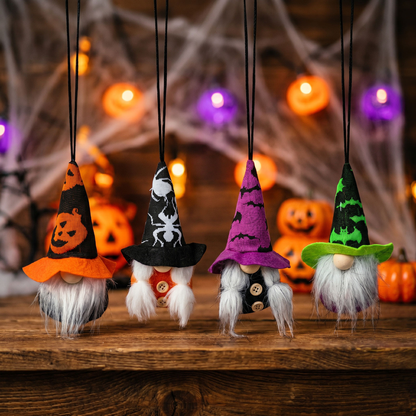 Halloween-i akasztható dekoráció - manók - 15 x 6 cm - 4 féle
